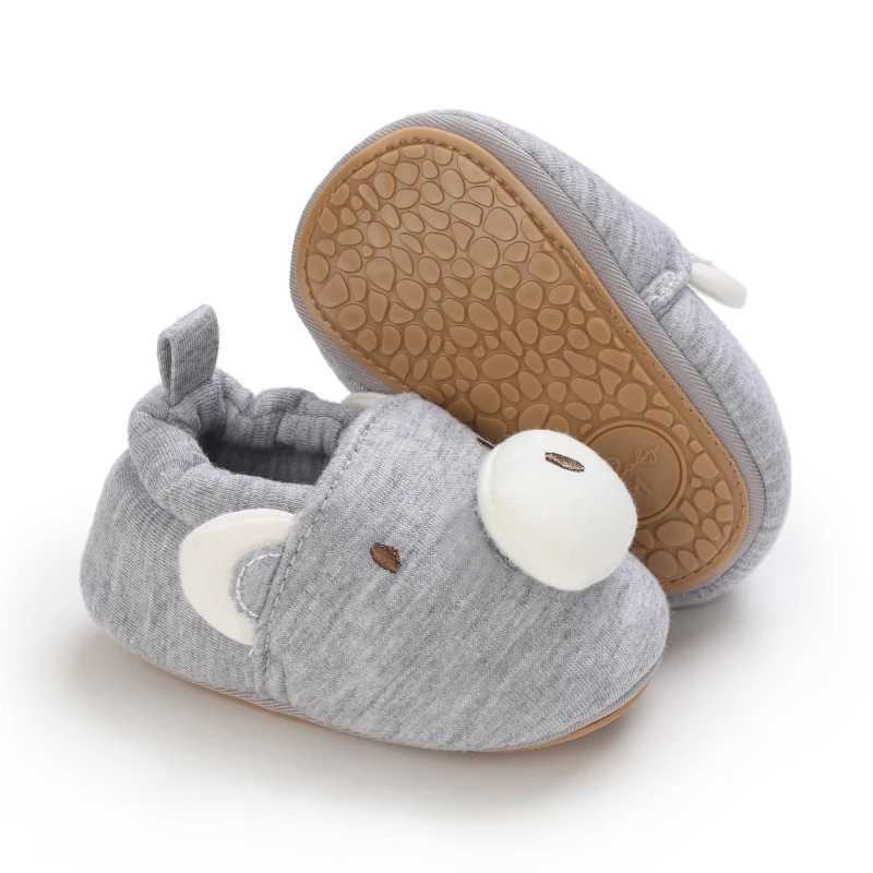 Baby soft baby crib shoes cartoon boots anti slip newborn boy first walker cartoon shoes winter warm childrens sports shoes M240827