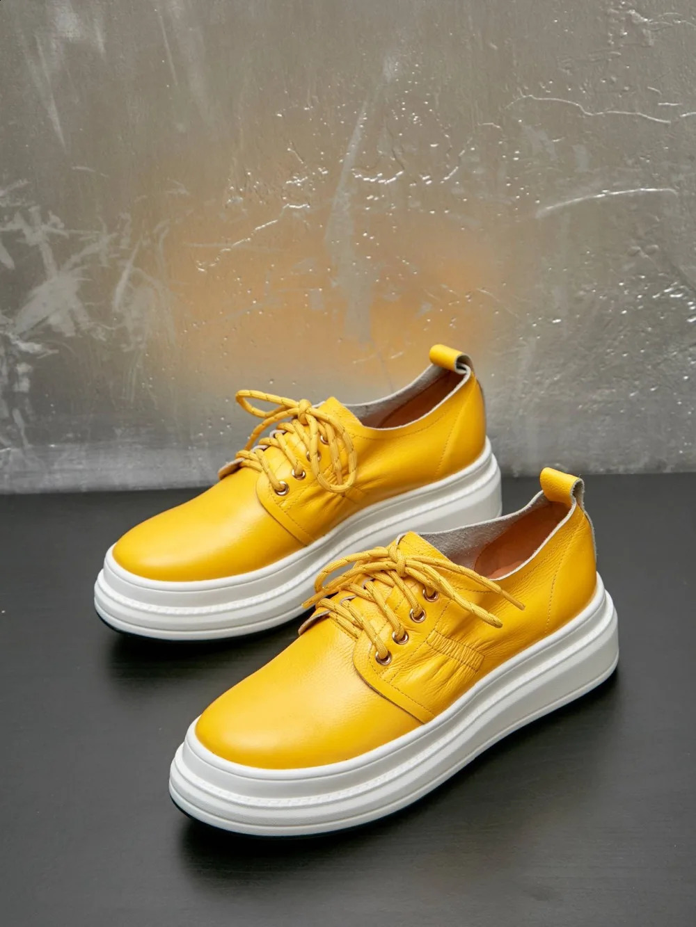 Krazing Pot soft natural leather round toe high sole lace upper sports shoes solid compact casual womens vulcanized shoes L26 240827