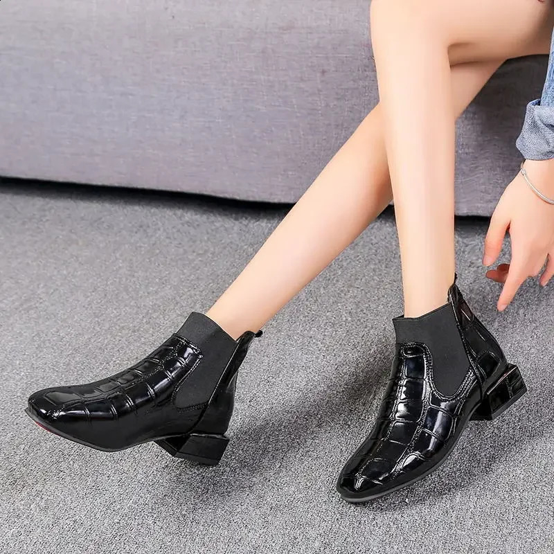 Chic Women Boots Shiny Pu Leather Autumn Winter Shoes Spuare Toe Block Heels Ankle Boots Female Botas Zapatos Mujer 240826