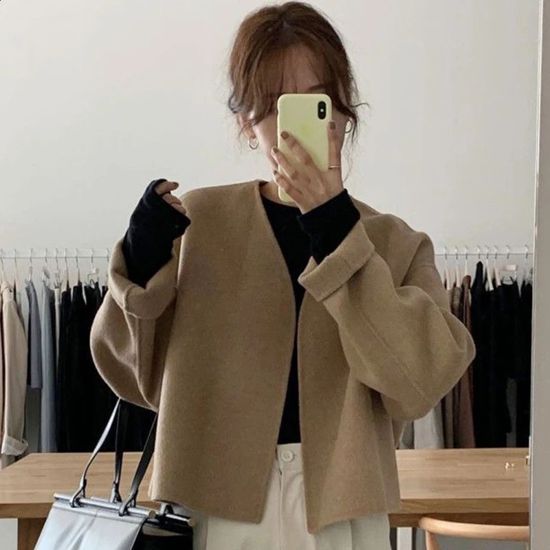 Clothland Womens Elegant Open Seam Wool Jacket Long Sleeve Vneck Classic Autumn Casual CA319 240826