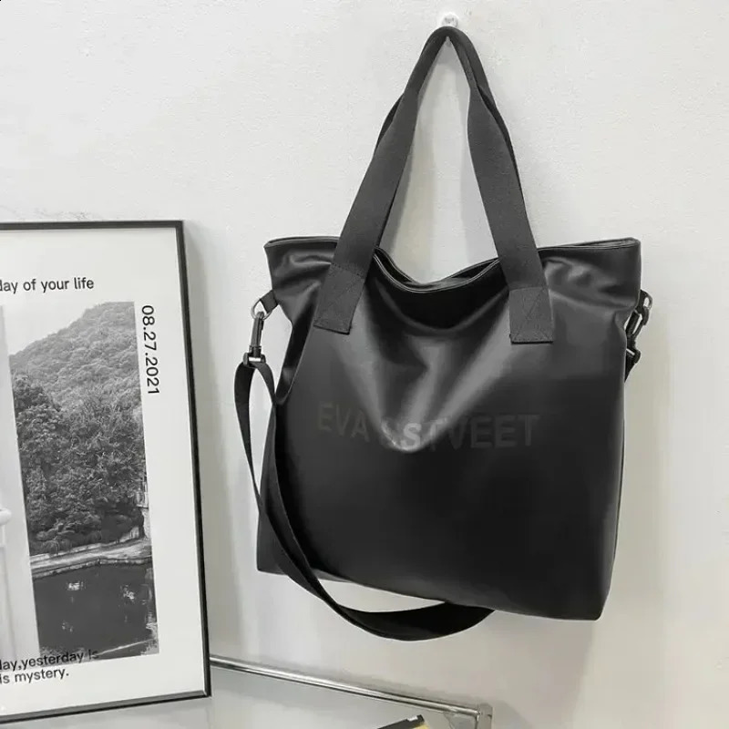 High Quality Large Capacity Tote Bag PU Leather Shopping Unisex Handbag Large Capacity Retro Light Mens Shoulder Bag 240827