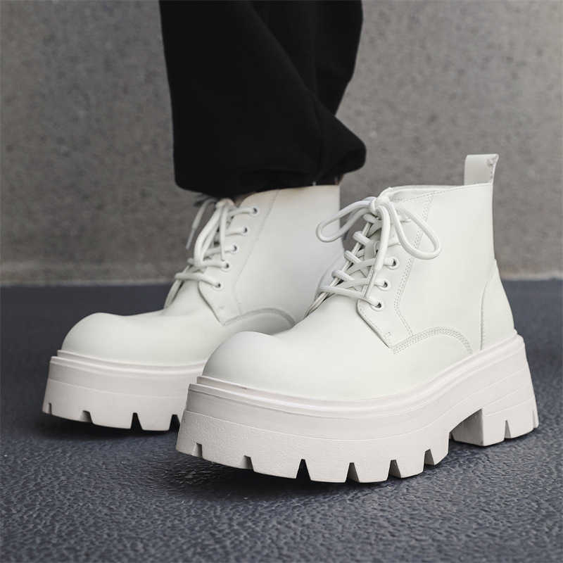 CMM Boots Men New Short Boots British High Top Leather Shoes Thick Soled Mid Top Leather Boots Trendy