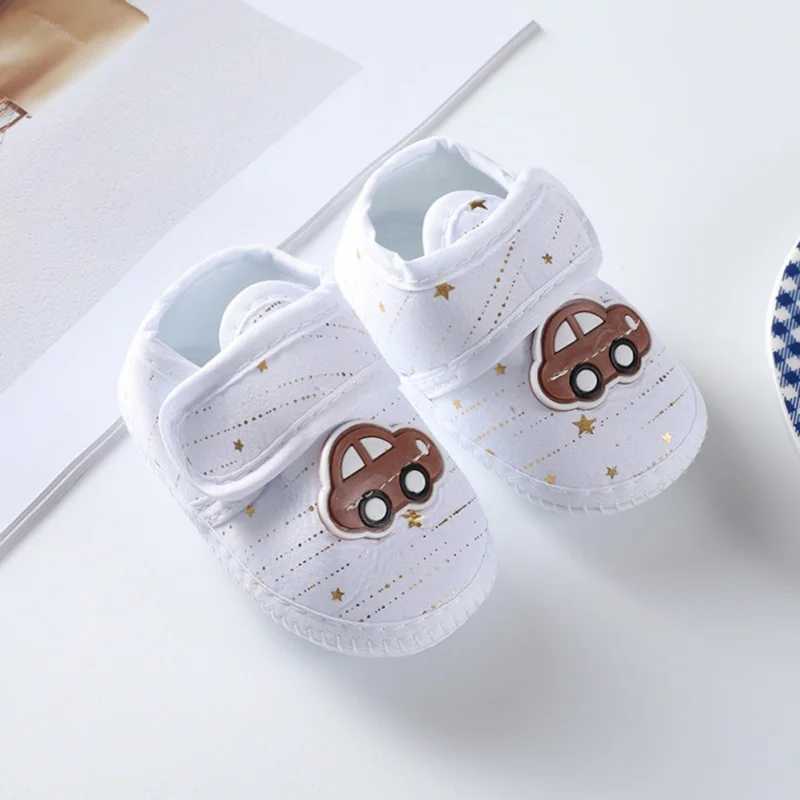 Spring and summer baby shoes Korean style cartoon car pattern soft soled cloth shoes (0-8 months) M240827