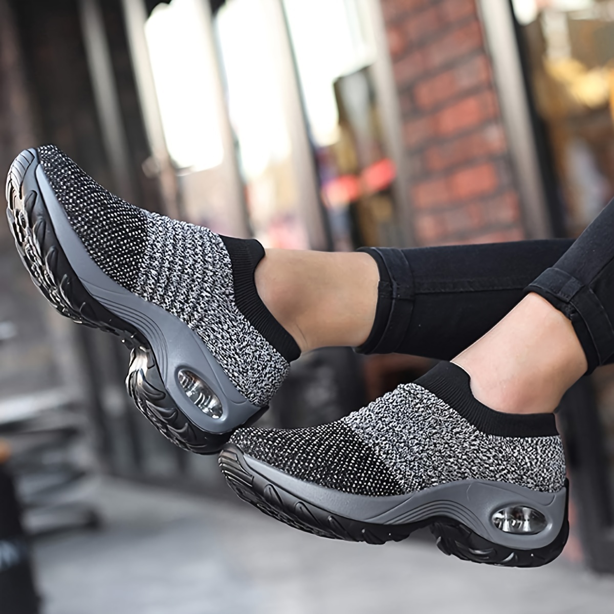 Lightweight Air Cushion Sole Chunky Sneakers - Breathable Mesh Upper, Low Top Design, Soft Insole, Womens Comfortable Running Shoes for Casual Walking