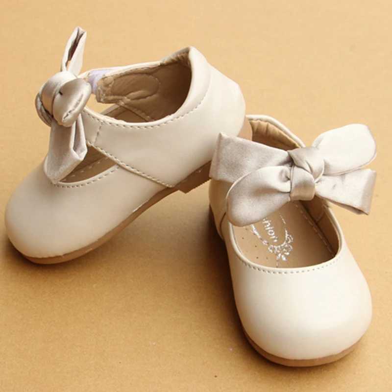 Chinese style bow knot baby newborn baby toddler baby baby crib shoes Pram soft sole pre traveler anti slip baby shoes M240827