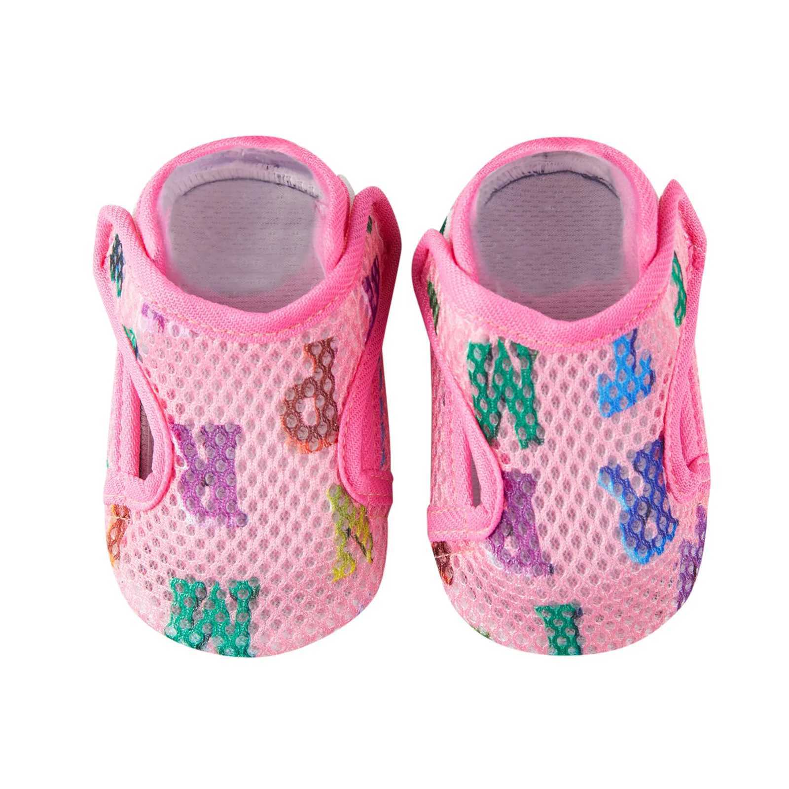 Baby boy girl shoes breathable cartoon anti slip indoor childrens floor slides baby first walking childrens cotton knitted shoes M240827