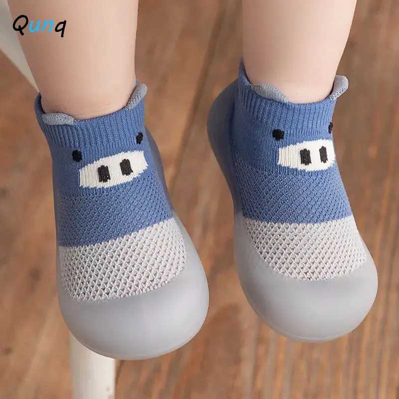 Qunq Spring and Summer New Baby Socks and Shoes Soft soled Mesh Hollow Cartoon Breathable Anti slip Cute Floor Socks and Shoes M240827