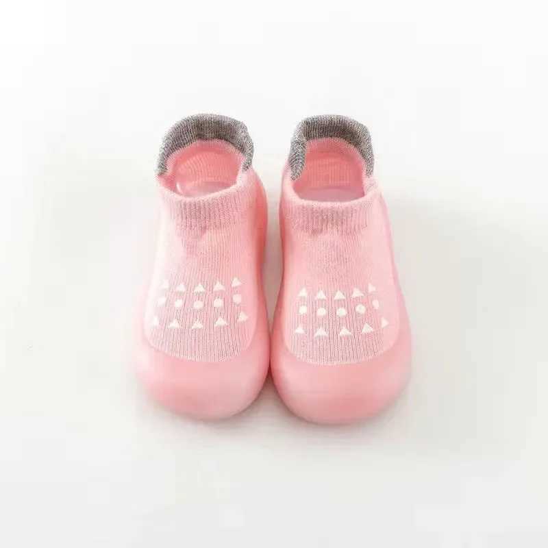 1 pair of Combed Cotton newborn baby boy and girl shoes anti slip and breathable childrens soft soled shoes baby walking and toddler shoes M240827