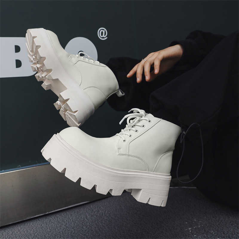 CMM Boots Men New Short Boots British High Top Leather Shoes Thick Soled Mid Top Leather Boots Trendy