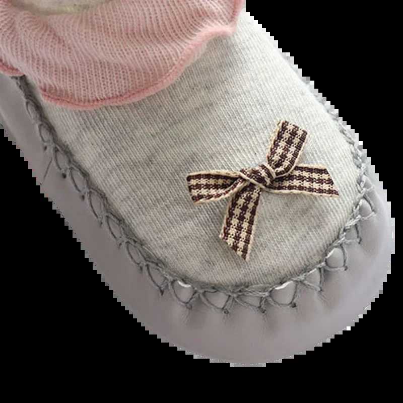 New butterfly bow childrens shoes cute PU leather edge soft sole baby shoes princess style anti slip newborn floor socks 6-18 months old M240827