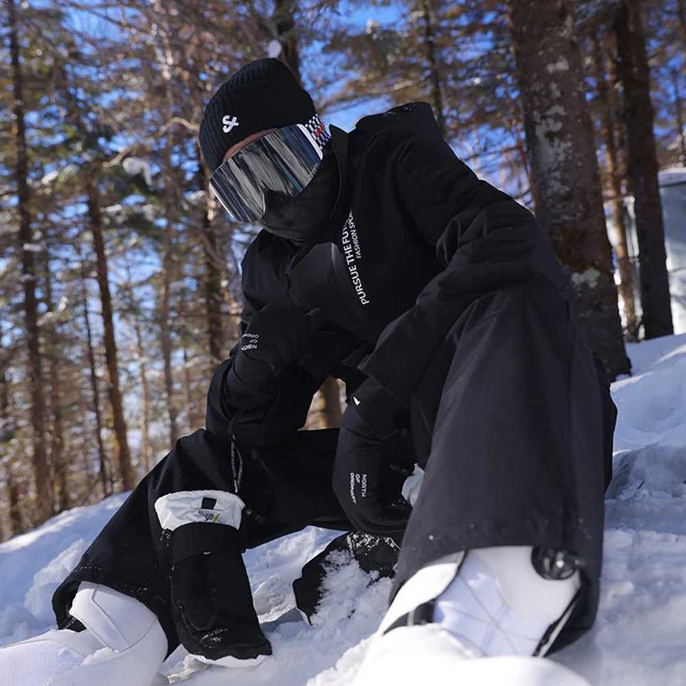 Skiing Suits 2024 New Thick Men Women ski suit Outdoor Sports Snowboard Jacket+Pants Warm Jump Suit Waterproof Winter Clothes Overalls Hooded H240826