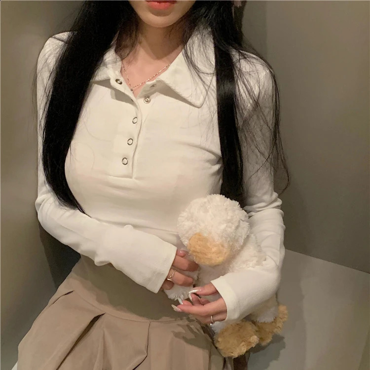 Autumn and winter womens thick T-shirt Harajuku long sleeved polo neck solid casual slim button T-shirt Y2k malt top streetwear 240827