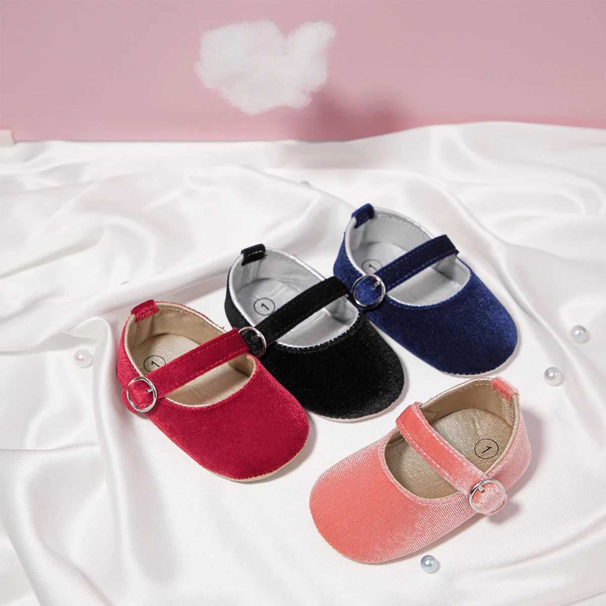 KIDSUN newborn baby shoes girls princess shoes solid color 4-color anti slip soft sole pure cotton flat bottom first walking baby accessories M240827