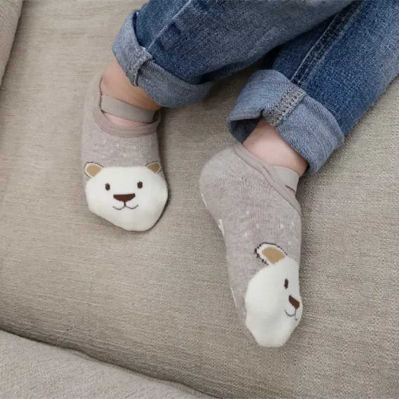Cotton Shoes Floor Socks First Walker Anti slip Preschool Baby Girl Boy Cute Animal Cartoon Rubber Handle Boat Socks M240827