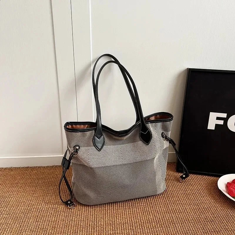 Minimalist Canvas Tote Bag Womens Handbag Selling Womens Multi Functional Shoulder Bag Bolsas Femininas 240827