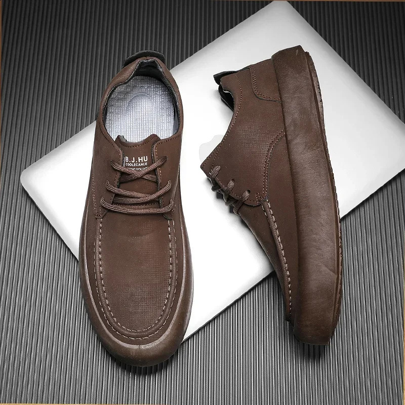 Mens Lightweight Work Shoes Chef Anti Slip Wear Resistant Waterproof Sports Shoes Flat Thick Outdoor Travel Leisure Shoes 240826