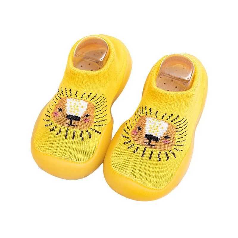 Boys shoes soft rubber soles baby socks baby cute cartoon childrens floor sports shoes BeBe Boots toddlers girls first walkers M240827