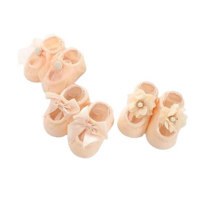 3 pairs of baby girl shoes floor anti slip socks childrens first mover elastic knitted shoes (0-3 years) M240827
