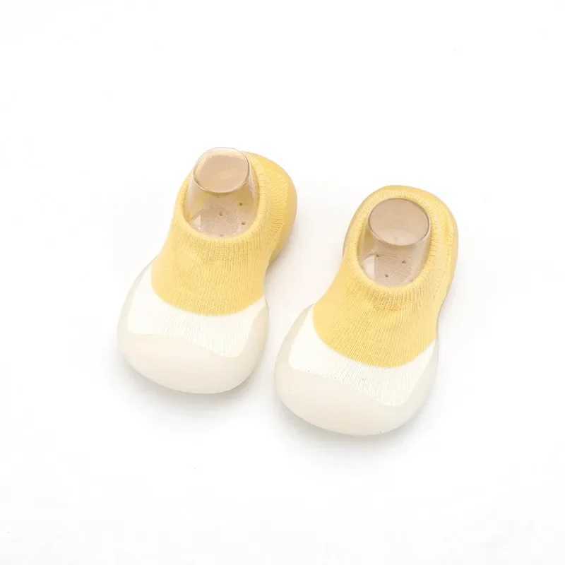 Baby socks baby patches cute walking shoes soft soles non slip floor shoes breathable first step shoes for young children girls and boys M240827
