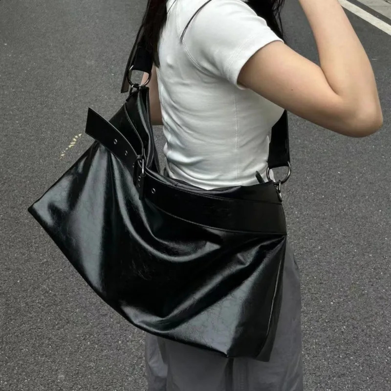 Xiuya Vintage Black Womens Tote Bag Large Capacity Solid Color Fashion Soft Pu Leather Shoulder Bag High Street Men Bag 240826