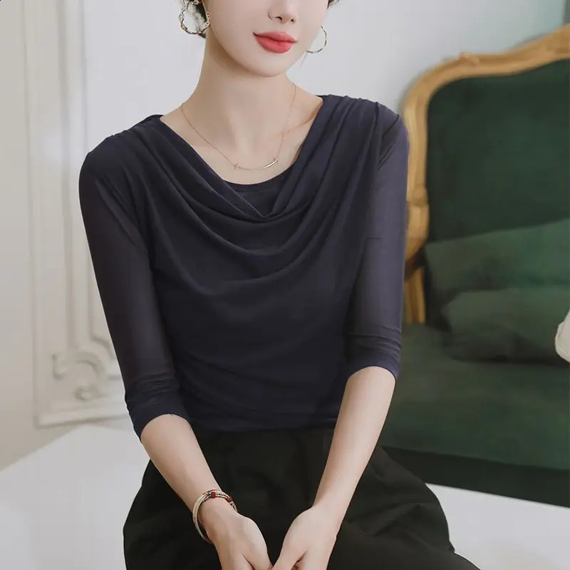 Womens short sleeved Tshirt pleated slim fit top monochrome mesh simple casual summer wear temperature 240827