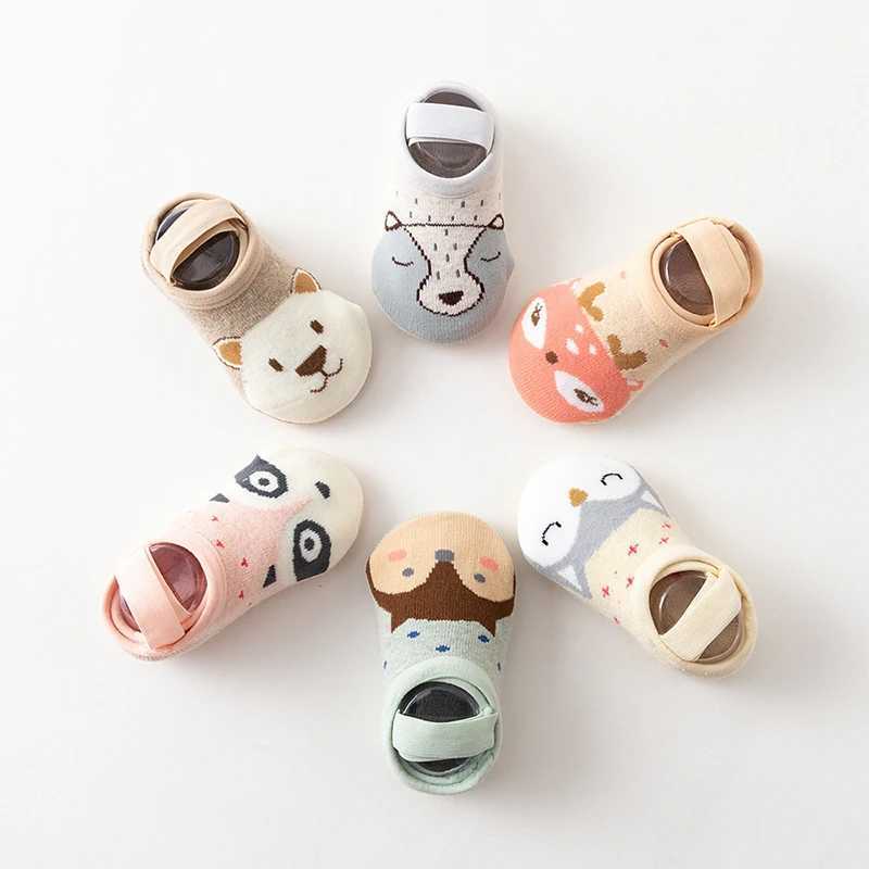 Cotton Shoes Floor Socks First Walker Anti slip Preschool Baby Girl Boy Cute Animal Cartoon Rubber Handle Boat Socks M240827