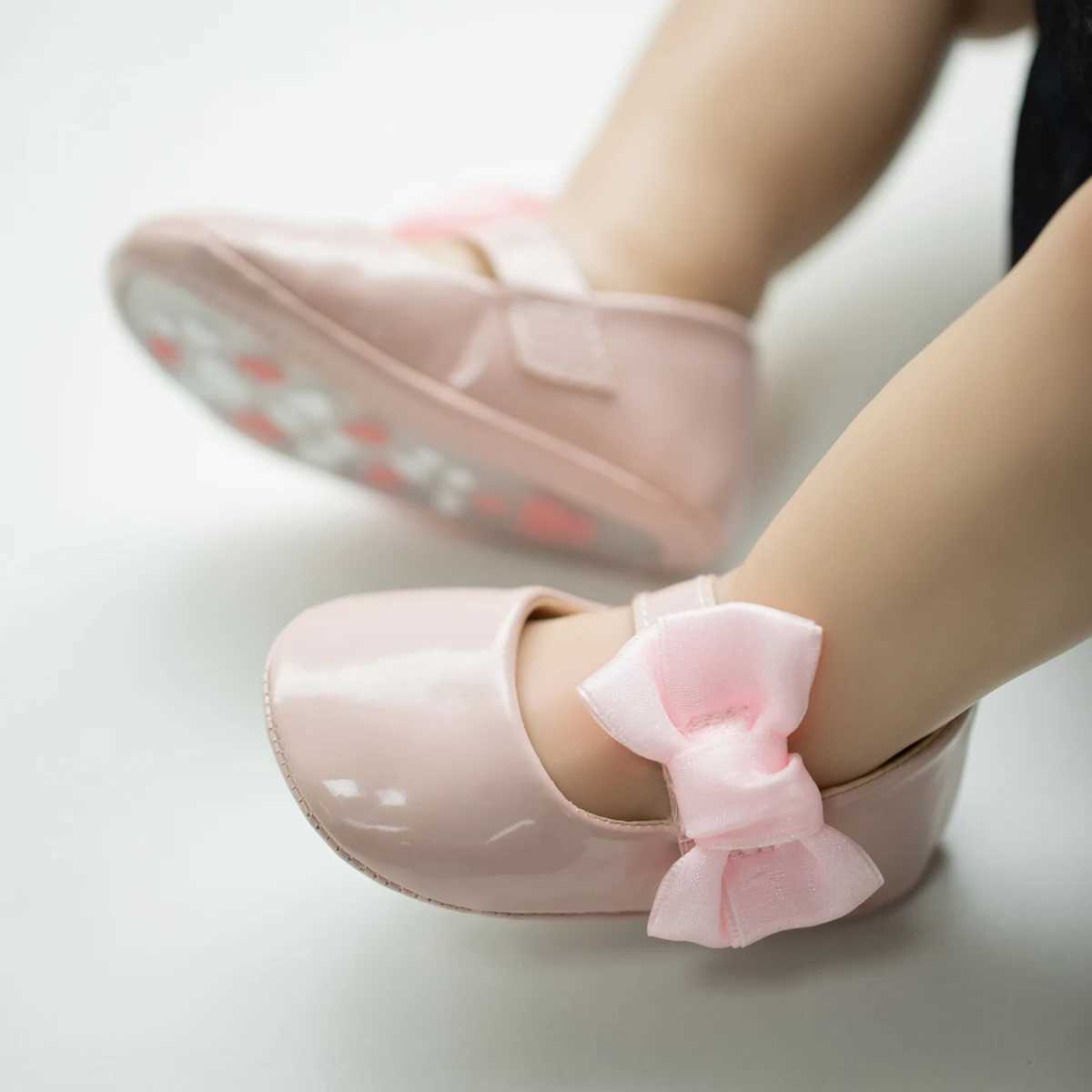 Baby Cute Bow Princess Shoes Solid Color Soft Bottom First Preschool Shoes 0-18 Months Newborns Baby Shoes Girls M240827