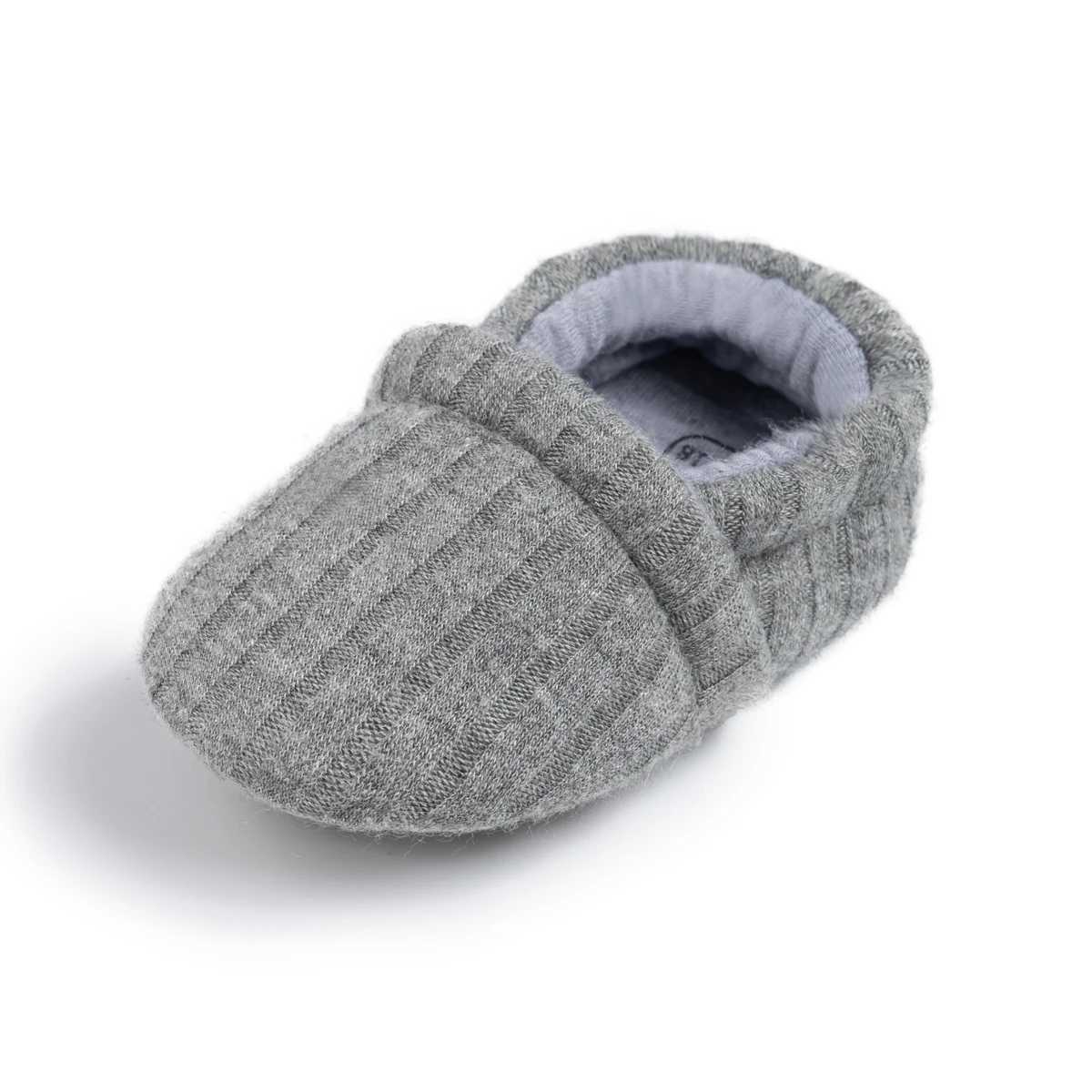 Winter Warm Baby Casual Shoes Classic Color Cotton Soft Newborn Childrens First Soft Bottom Anti slip Shoes M240827