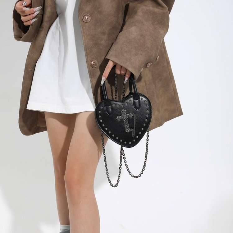 Sweet Cool 2024 New Fashion Love Handheld Chain Women's Gothic BagS Bag