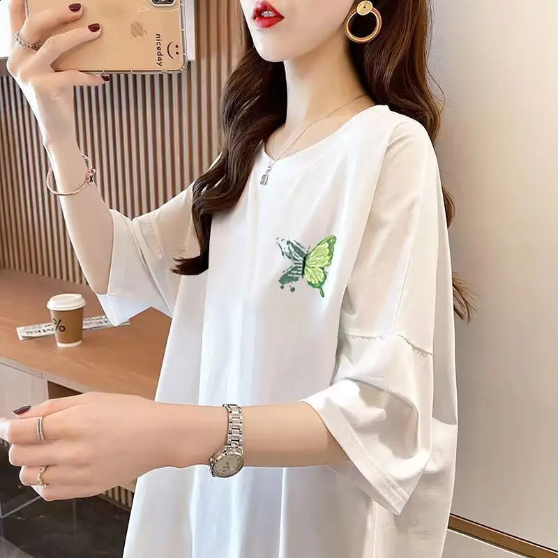 Summer floral alphabet round neck short sleeved loose and fashionable Midi T-shirt womens office womens top 240826