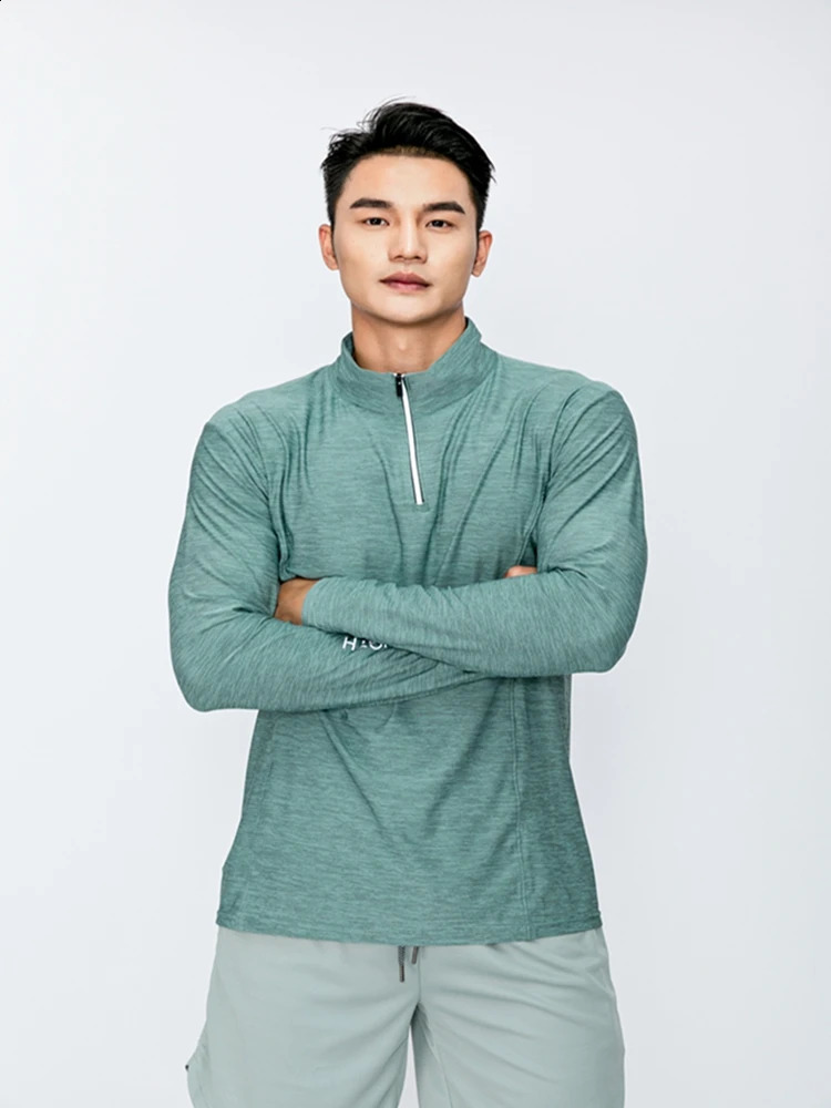 mens long sleeved Tshirt for sports running quick drying breathable training half zipper gym slimming sportswear 240827