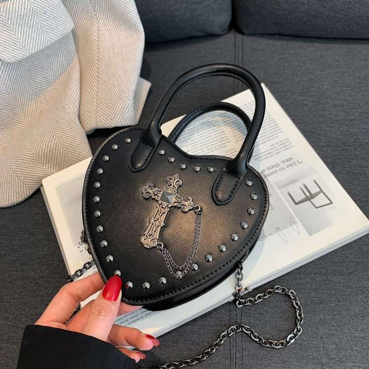 Sweet Cool 2024 New Fashion Love Handheld Chain Women's Gothic BagS Bag