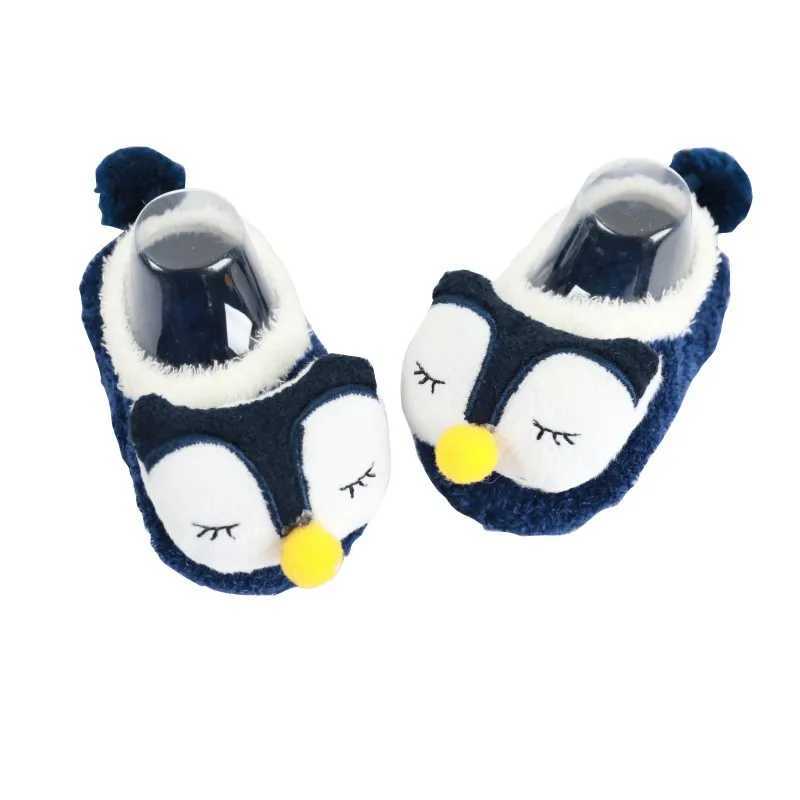 The first walker new toddler baby crawling shoes boys and girls lamb slider front walker trailer fur winter animal ears M240827
