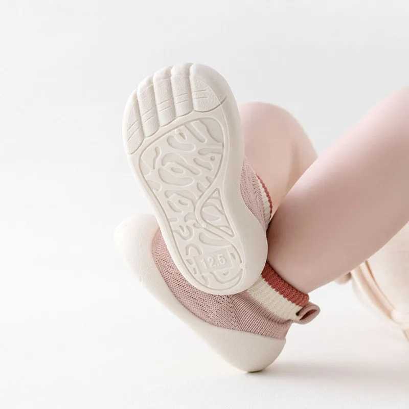 Baby Socks and Shoes Autumn New Anti slip Childrens Soft soled Shoes Socks Baby Boys and Girls Floor Childrens Walking Shoes Socks M240827