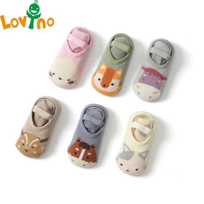 1 pair of fashionable baby girl boy cute cartoon anti slip cotton childrens floor socks animal pattern newborn first walking shoes M240827