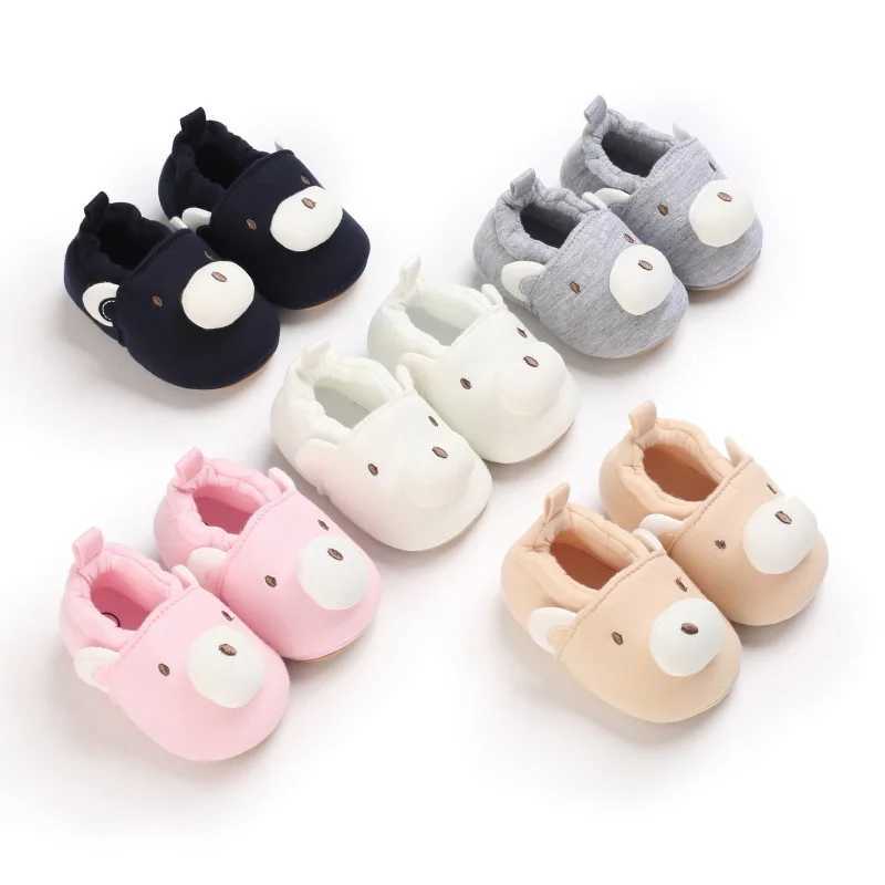 Baby soft baby crib shoes cartoon boots anti slip newborn boy first walker cartoon shoes winter warm childrens sports shoes M240827