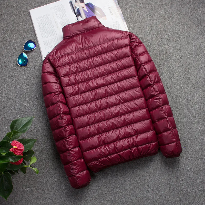 Autumn And Winter Down Jacket Mens Fashion Hooded Super Light Warm Slim Coat Down Jacket Mens Coat 240830