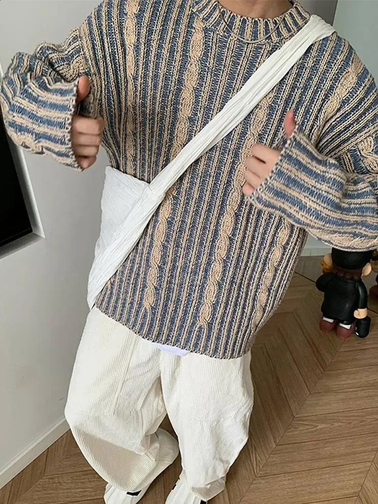 Autumn Winter Mens Sweater Korean Style Y2k Retro Loose Stripe Contrasting Round Neck Casual Long Sleeve Knitted Pullover 240827