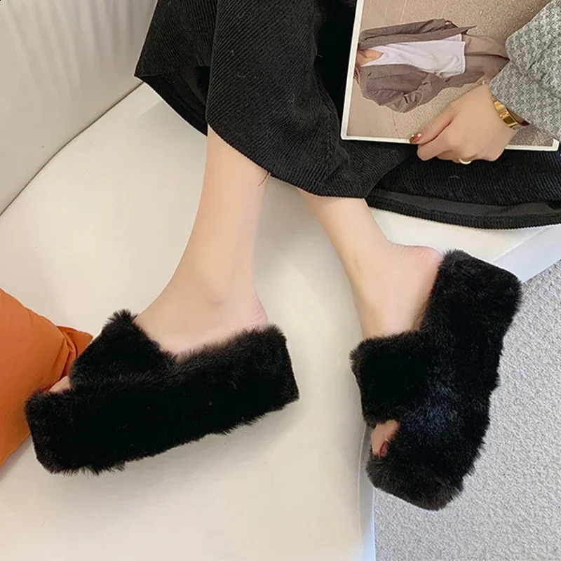 Womens high heels fur slider winter shoes 2024 plush warm flip platform mule cotton shoes pump womens boots 240827