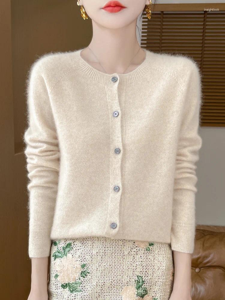 Womens Knits 2024 Cashmere Sweater Oneck Button Cardigan Merino Wool Knitwear Autumn Winter Long Sleeve Casual Comfortable Tops