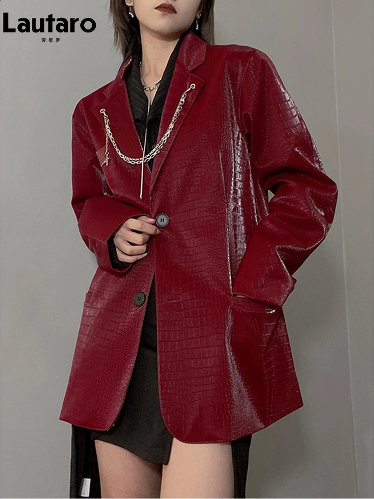 Lautaro Spring Autumn Cool Reflective Print Pu Leather Jacket Womens Shoulder Pads Long Sleeve Chain 240827