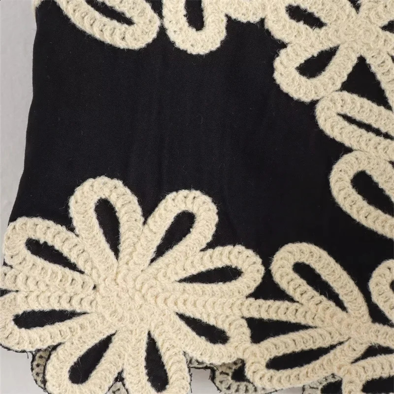 KEYANKETIAN womens decal embroidered decorative vest summer holiday style button sleeveless crop ultra-thin vest 240828