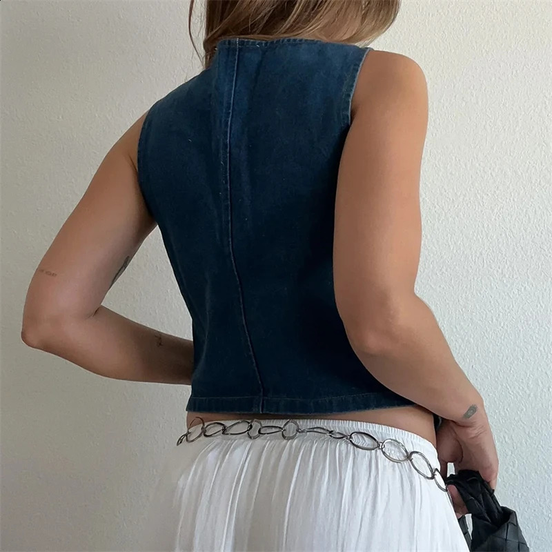 Womens retro sleeveless V-neck button vest womens solid color denim jacket casual slim fit denim top 240828
