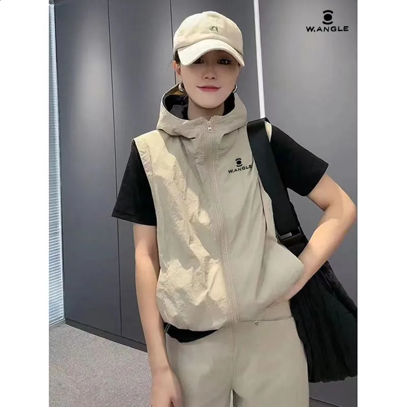 Summer Outdoor Womens Golf Vest Hiking Work Pography Golf Clothing Vest Mens Fishing Cargo Vest 240828