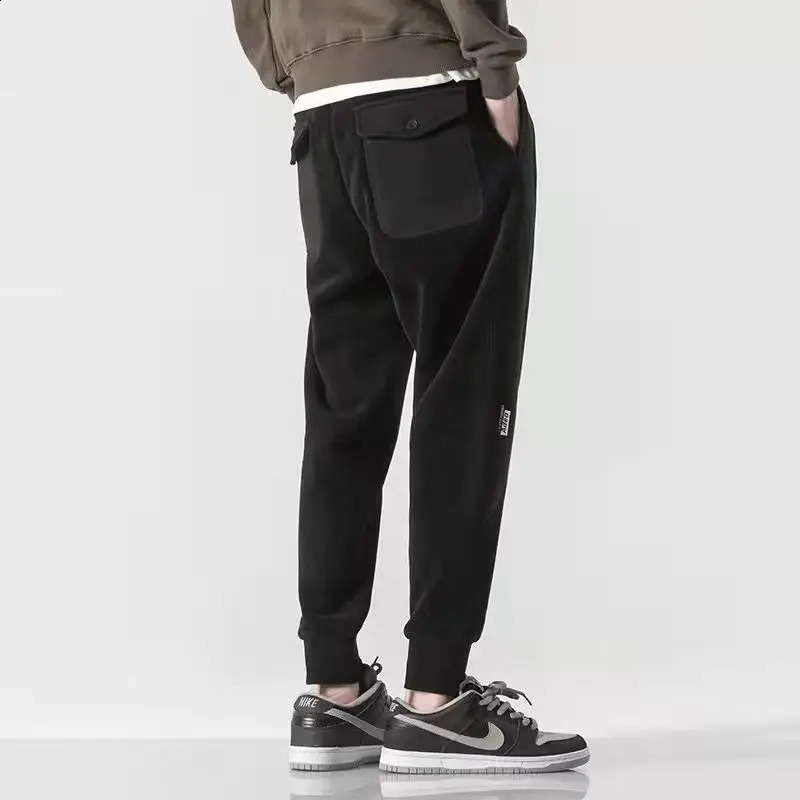 Corduroy loose casual pants mens solid patch work embroidered letters elastic waist brushed pocket straight pants 240828