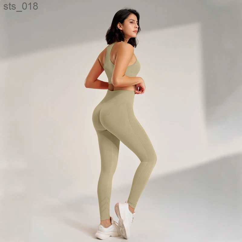 Yoga Outfit New solid-coloured sports suit ladies leotard leggings gym yoga bra yoga trousers suit high waisted hip lifting and gathering H240828
