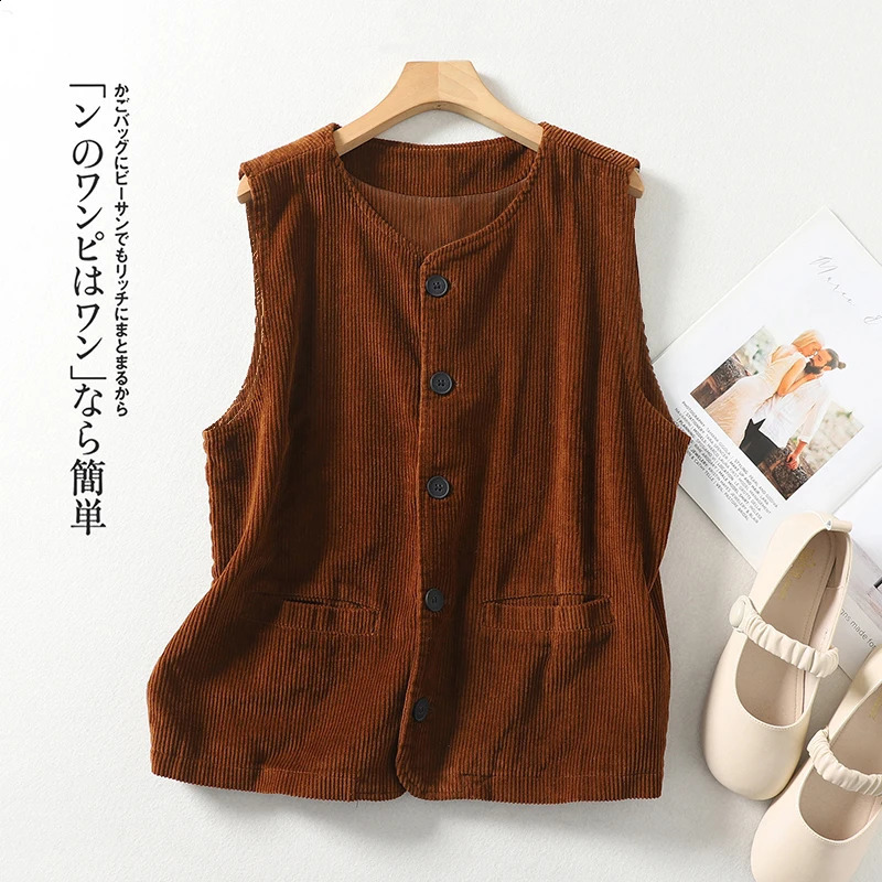 Cotton Corduroy sleeveless womens vest autumn retro literary striped velvet loose warm casual shoulder vest clip 240828