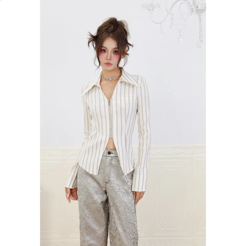 White womens long sleeved vertical striped polo neck summer fashion Y2K retro womens clothing top 240827