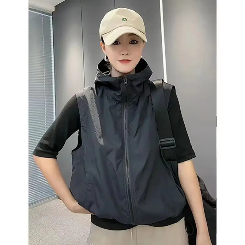 Summer Outdoor Womens Golf Vest Hiking Work Pography Golf Clothing Vest Mens Fishing Cargo Vest 240828