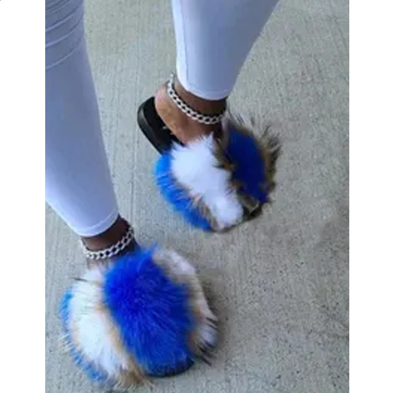 Dazhen fluffy fur ball Pom Fox sandals cartoon mom slider and childrens fur apartment fur womens fur slider 240827